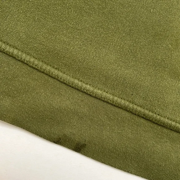 Basic Editions Size Small Vintage Embroidered Floral Sweatshirt in Olive Green - Picture 5 of 11